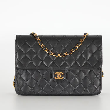 Chanel mid flap black vintage ref. 7971