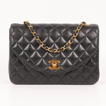 Chanel black leather vintage ref. 7993